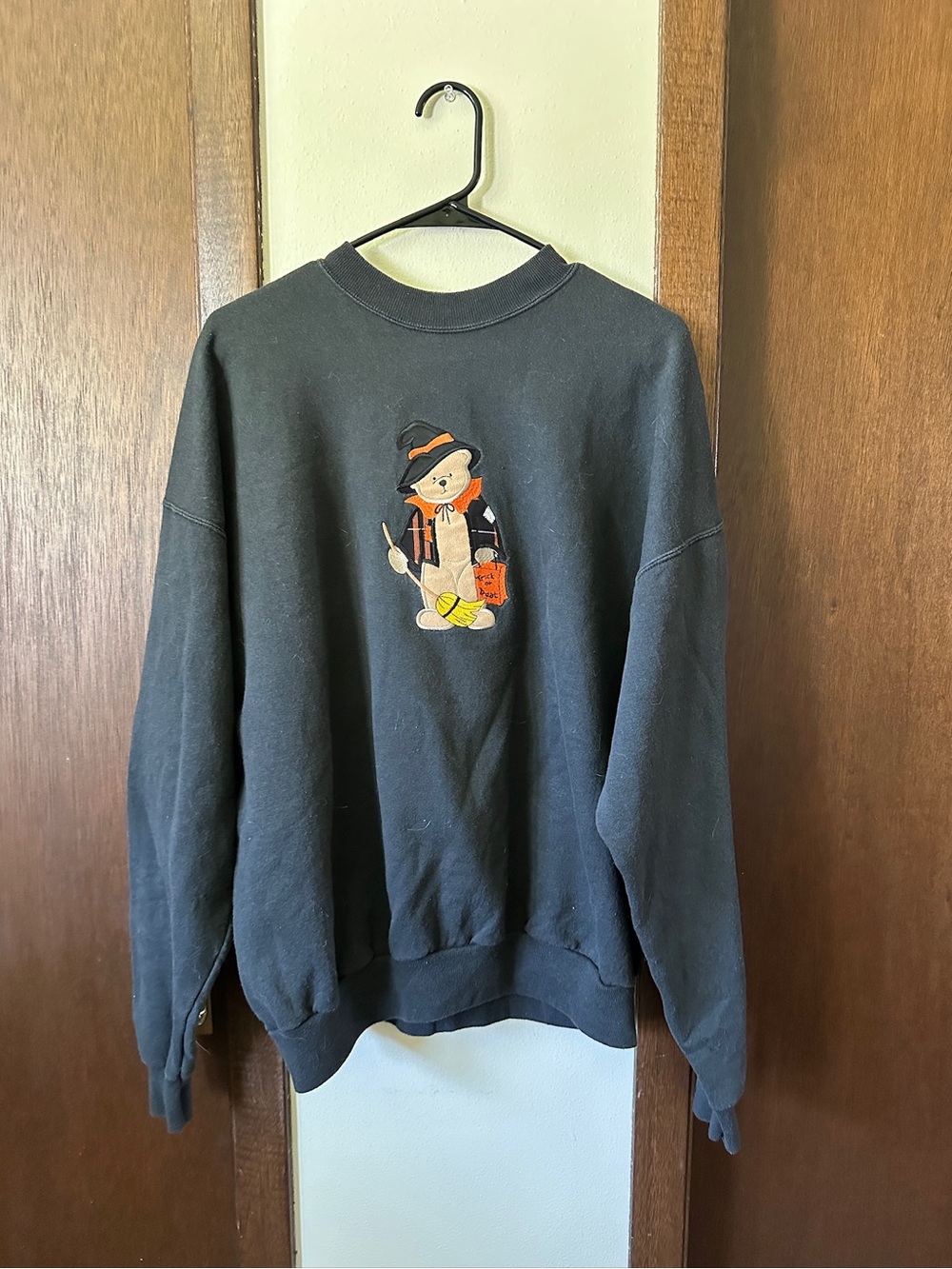 Vintage Grandmacore Halloween Teddy Bear Crewneck size XL